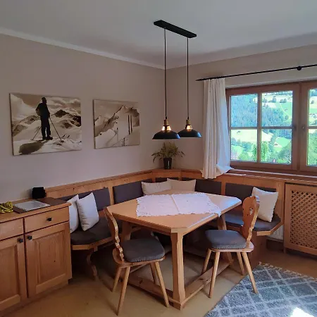 Apartamento Strobl-holaus *