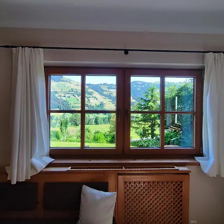 Strobl-holaus * Brixen im Thale